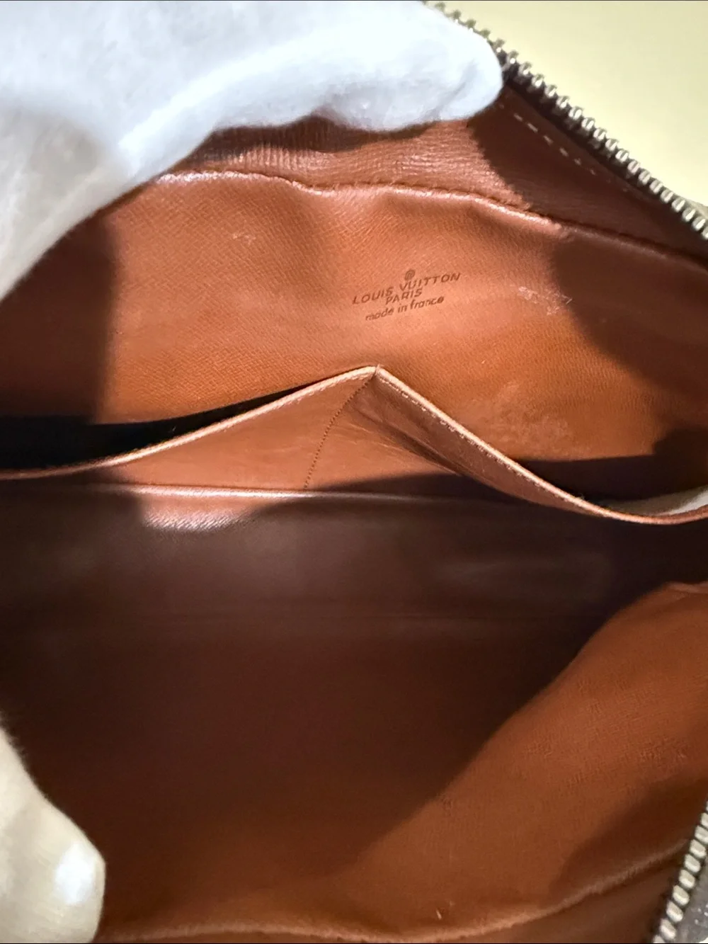 Louis Vuitton Monogram Canvas Satchel in Brown with Tan Trim Unisex authentic